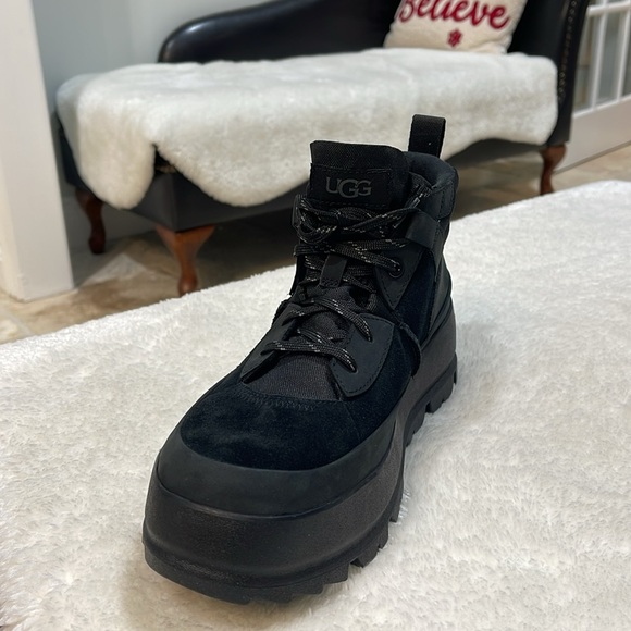 UGG Men's The UGG Lug Chukka - Picture 11 of 11